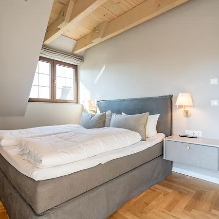 Reet & N 4 Semesterbostad *